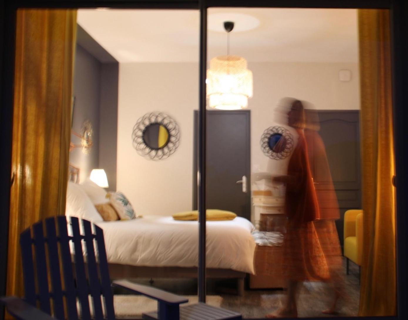 Hotel Le Rez de Jardin Albi Chambre photo